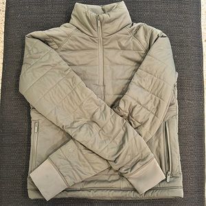 Lululemon 3/4 Zip Lightweight Puffer Pullover